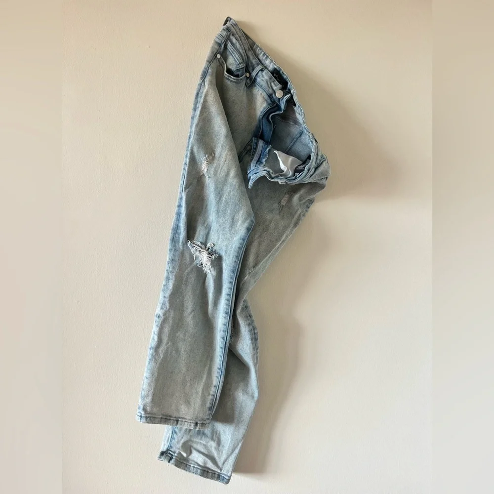 Jeans - Picture 4 of 4